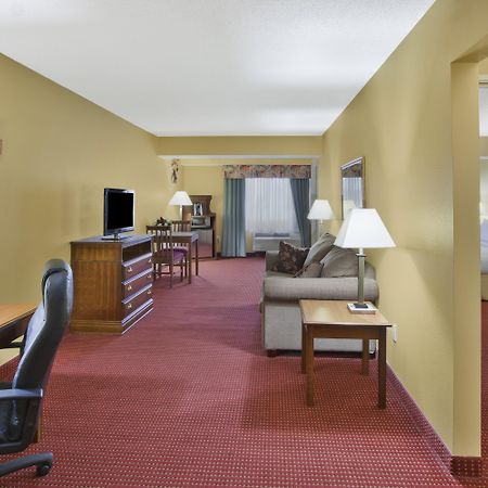 Holiday Inn Express Irwin Pa Tpk Exit 67 By Ihg Exterior photo