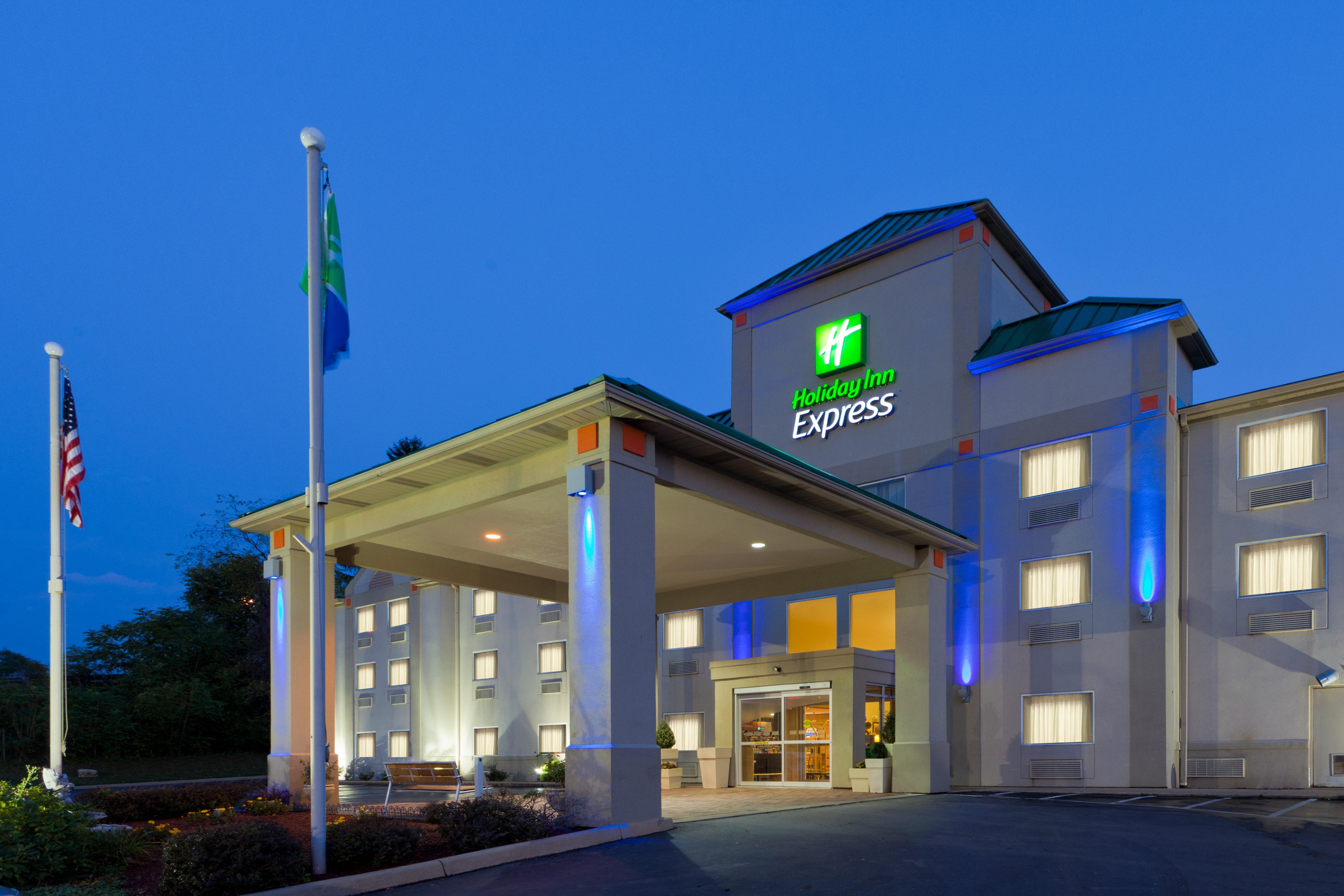 Holiday Inn Express Irwin Pa Tpk Exit 67 By Ihg Exterior photo